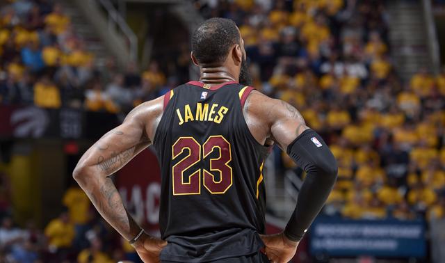 基耶萨：我不介意别人吃菠萝披萨，但我觉得它味道糟透了（基耶萨：别人爱吃菠萝披萨随意，但我觉得难吃透顶）