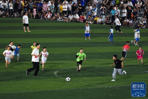 记者：洛佩斯因伤缺席泰山队训练，大概率将缺席赛季收官战（洛佩斯因伤缺席泰山队合练，或将无缘赛季收官战）